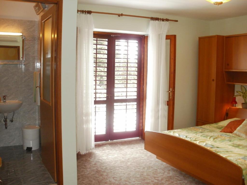スラノ Antun Mozara Family House Bed & Breakfast 部屋 写真