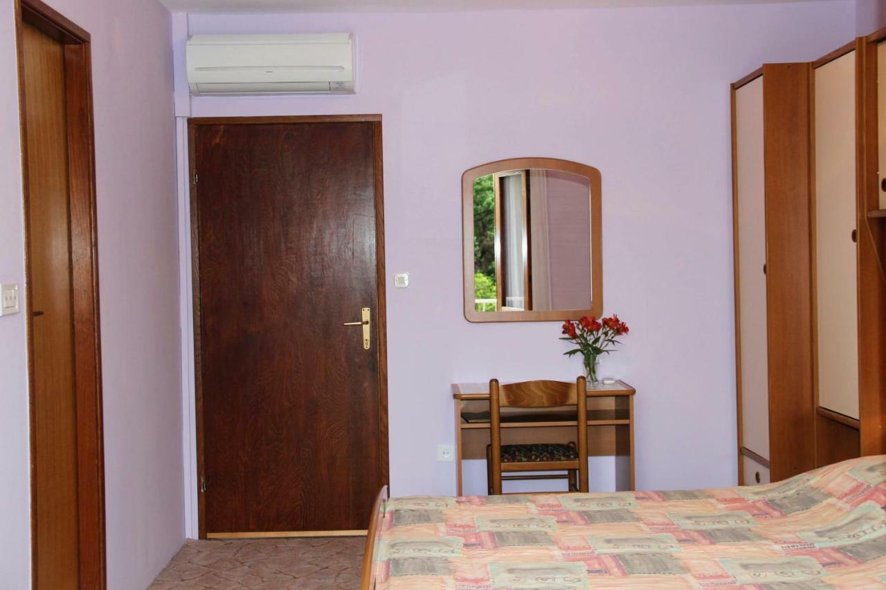 スラノ Antun Mozara Family House Bed & Breakfast エクステリア 写真