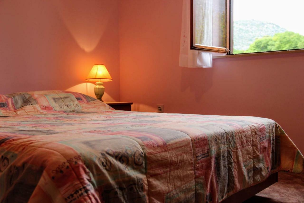スラノ Antun Mozara Family House Bed & Breakfast エクステリア 写真